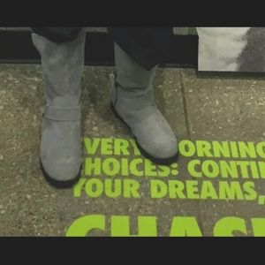 UGG gray horse buckle 👢 lots of life great condition